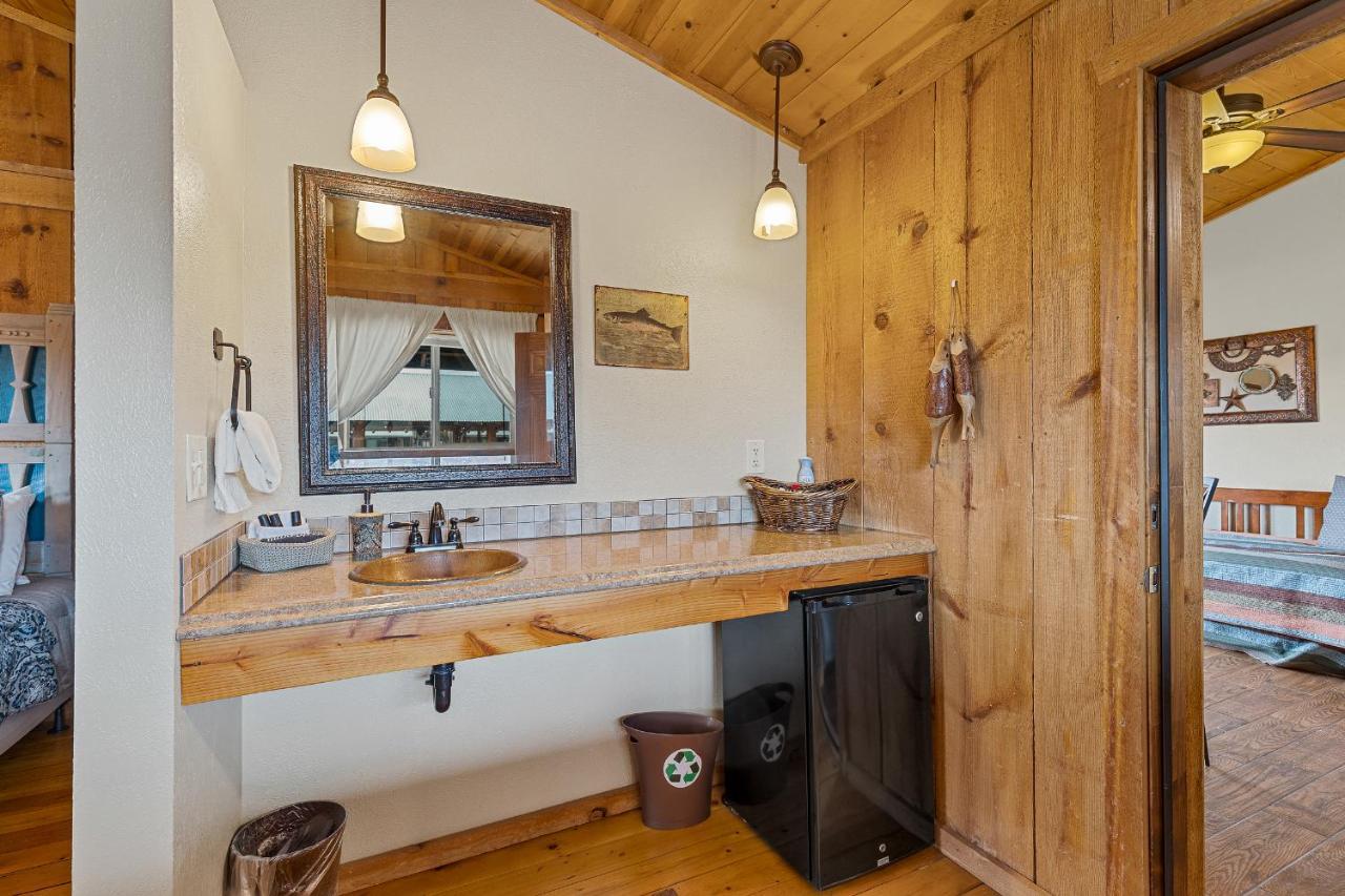 Bed and Breakfast Trapper'S Rendezvous Williams Zewnętrze zdjęcie